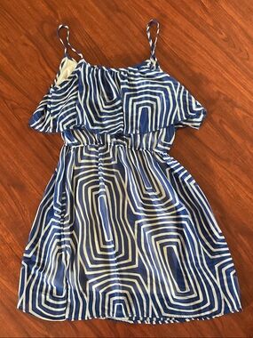 Noble U Blue and White Geometric Spaghetti-Strap Dress
